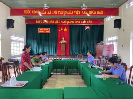 Viện kiểm sát nhân dân huyện Tu Mơ Rông kiểm sát trực tiếp công tác thi hành án hình sự tại Ủy ban nhân dân xã Tu Mơ Rông