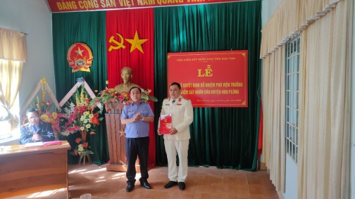 Lễ công bố, trao quyết định bổ nhiệm Phó Viện trưởng Viện kiểm sát nhân dân huyện Kon Plông và Hội nghị triển khai Kế hoạch công tác kiểm sát năm 2022